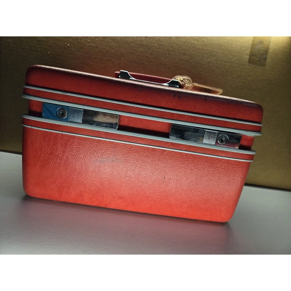 Vintage Sears Courier Samsonite Train Case Red Makeup Box Mirror Tray MCM